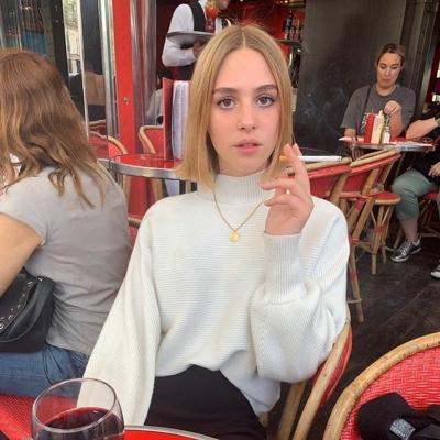 25P lovely smoking 6