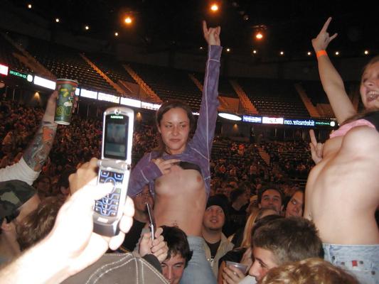 7P Concert Flashing