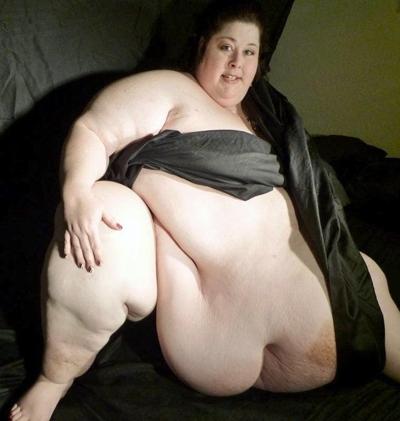 18P Belly To Knees 2