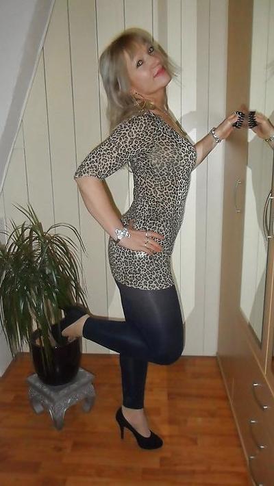 25P Old mature and mom from facebook