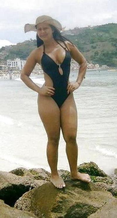 25P There Is Nothing Sexier Than A Woman In A Swimsuit 17