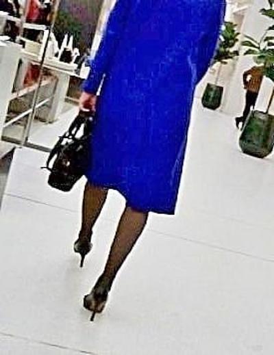 10P Nylon and Heels in the City 13