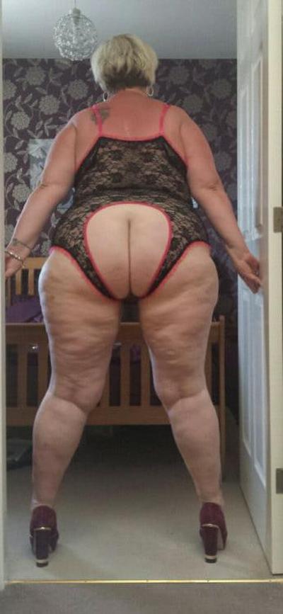 6P Sexy como la mierda gorda MILF puta