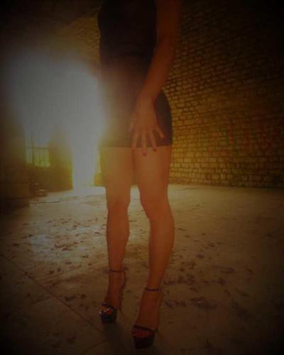 17P High heels &amp; sexy dress outdoor- Tenue sexy et Talons hauts