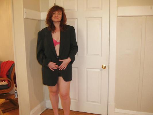 7P Bi, submissive