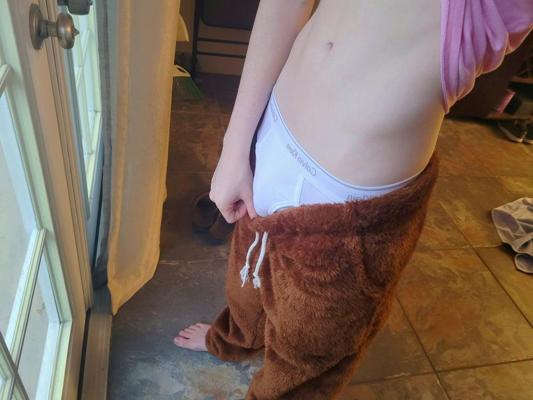 6P Smooth teen's lil tighty whities bulge