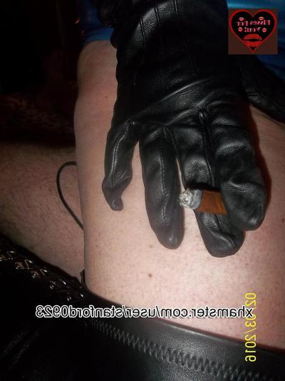 25P FUMAR PUTA EM BORRACHA 2