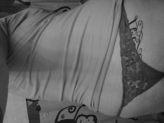 4P Spanish chick with my name tattooed on her ass