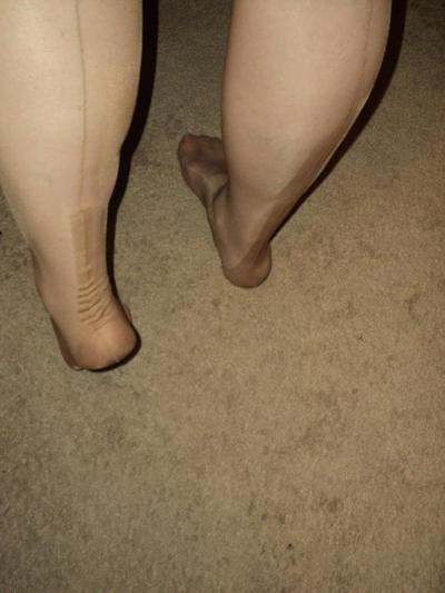 25P new pics and my new wedges and my nail polish hawl
