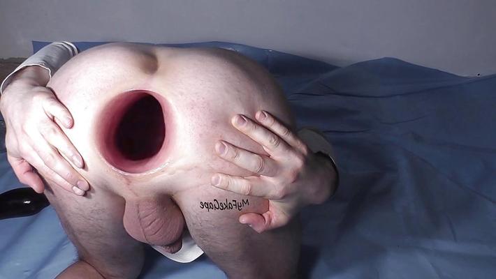 17P My Fake Gape 2