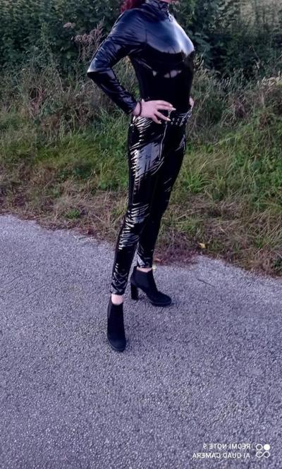 5P BLACK LATEX