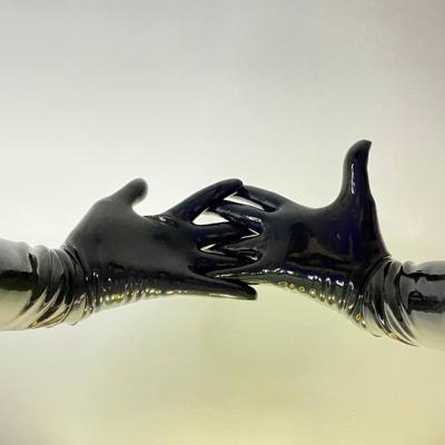 15P #LatexSeries 02 - Study - Gloves