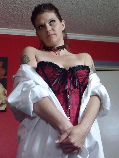 25P Red Corset