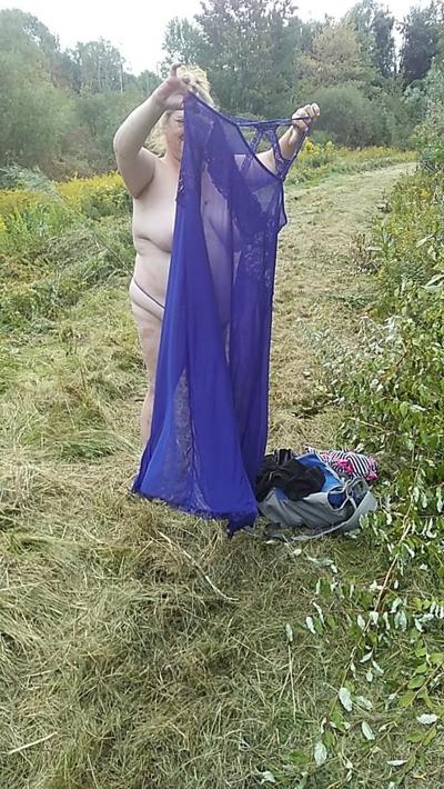 15P lingerie dans la nature 2