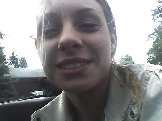 4P Please cum on my pics