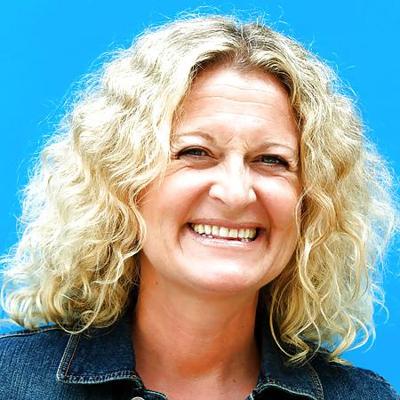 14P Susanne Fröhlich – Sexy deutsche Fernseh- und Radiomoderatorin