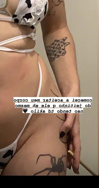14P Strychniness nude