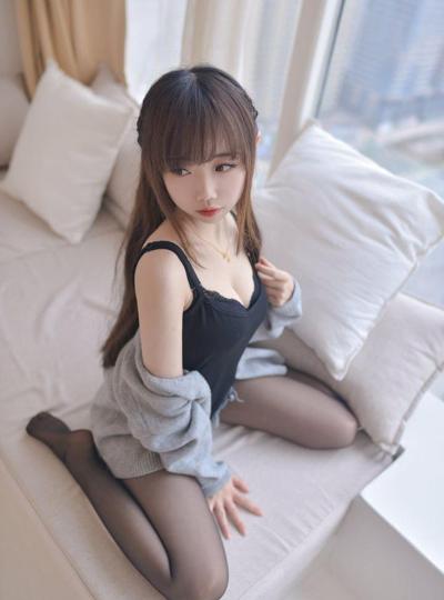 25P Xueqisama nude