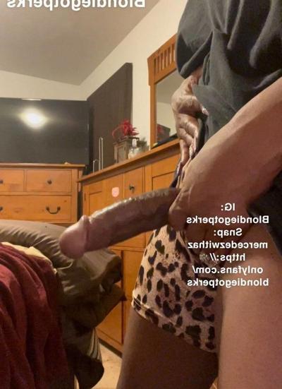 14P BlondieGotPerks nude