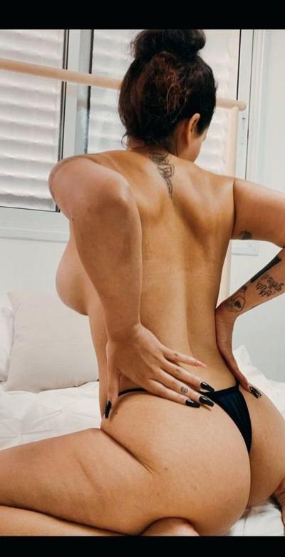 10P Novahesselhoff nude
