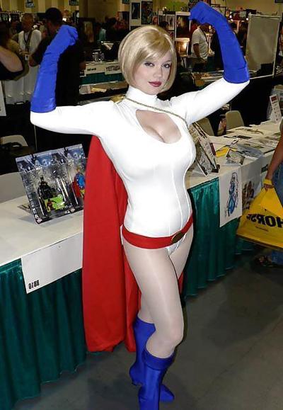 25P CosPlay Mesdames