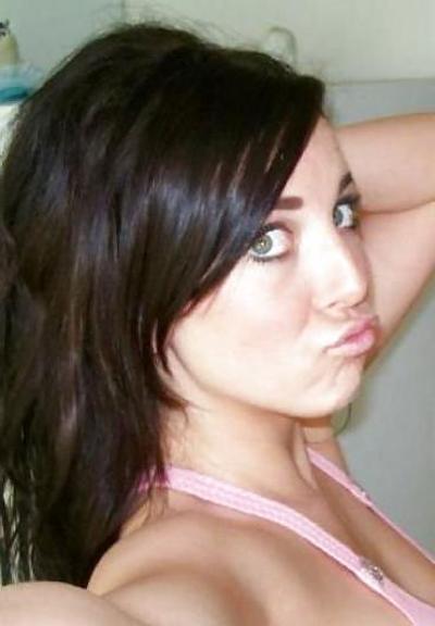 25P Really cute amateur teen.