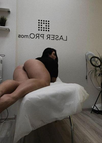25P Daria Shuer nude