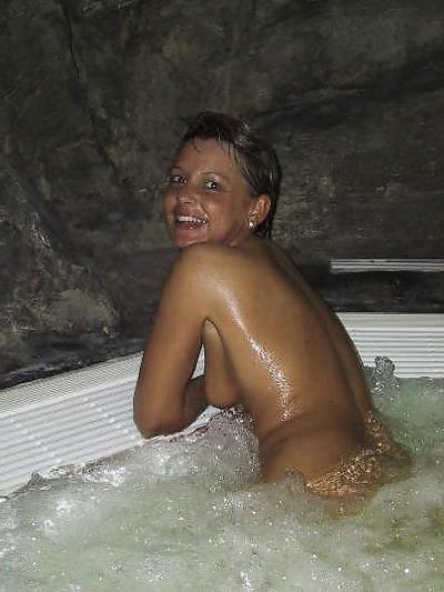 8P Im Pool