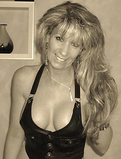24P Tracy, my friend's hot mom
