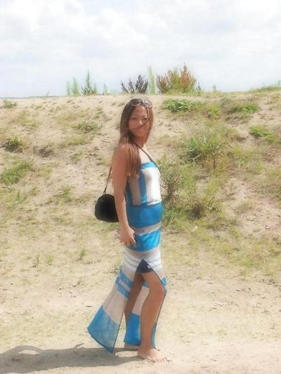 24P Amateur Chinese woman is sexy mommy