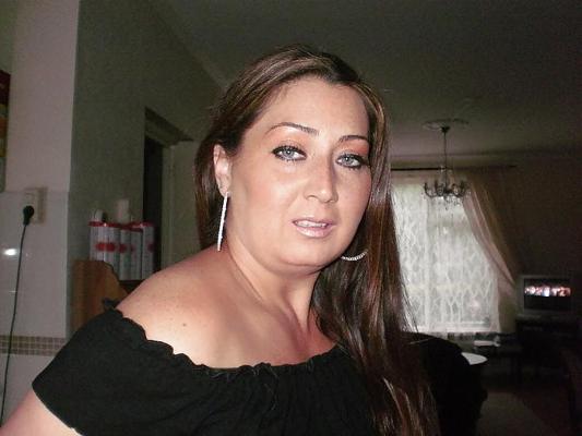 7P Horny turkish teen