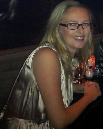 6P Mature blond with glasses