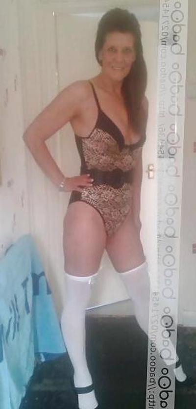 14P Krankenschwester MILF aus Sheffield 3