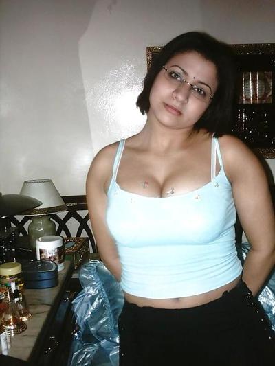 21P Arab.Hijab.Beurette 2