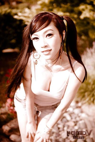 25P Cosplay Beauté Vampy