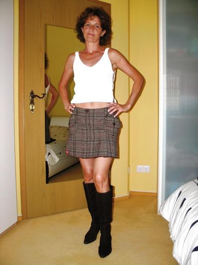 4P Stephans Ehehure Moni geting horny watching porn