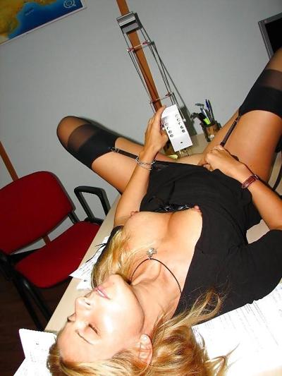 10P Amateur mature wife 3
