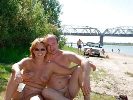 23P Beach girls 12.