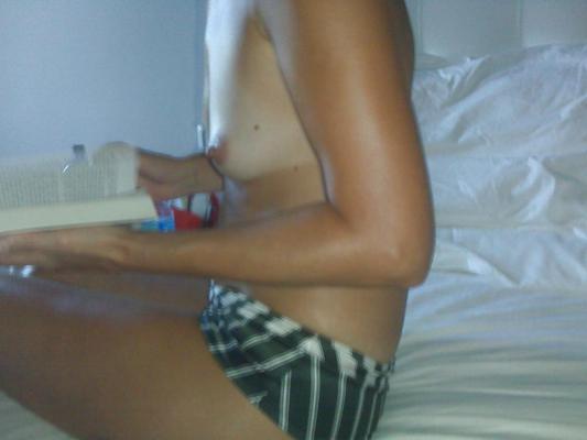 11P Sujetadores, bragas y bikinis franceses
