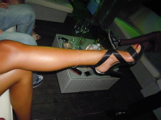 17P Amiche - Girls Friend
