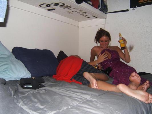 10P Sexy Teen Feet #43