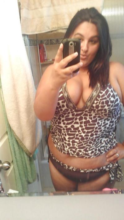 11P Busty-Latino.