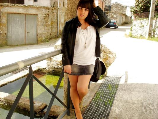 11P Latina Fashion in Denim Skirt 2