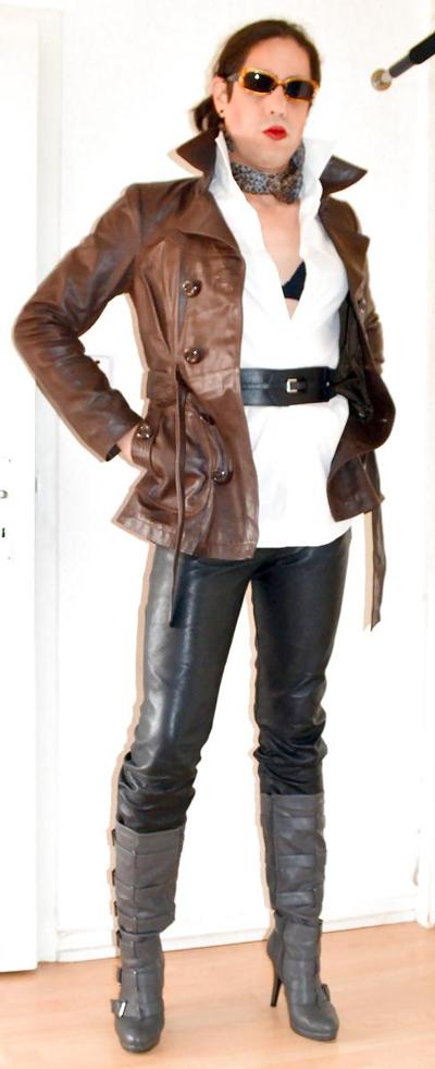 22P Complete leather