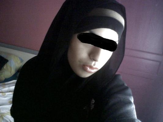 15P BEURETTE HIJAB