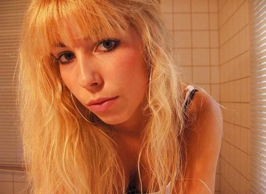 25P German Ex-girlfriend