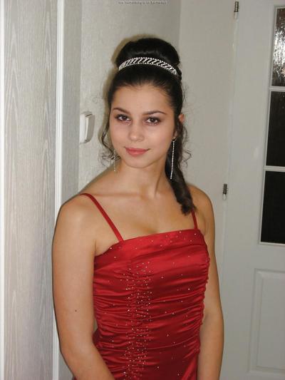 11P Young College Sweet Girl Sex and Strip Picture