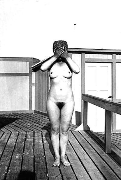 20P Fun in the Bathhouse