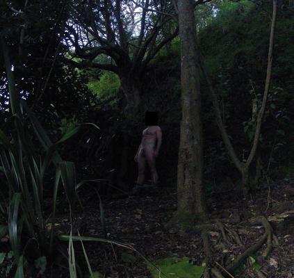 8P Naked In The Park