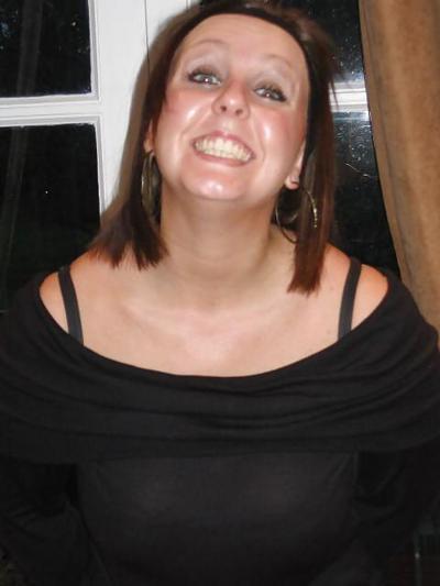 25P A Couple Nice Milfs